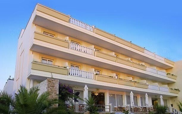 Отель Laodamia Hotel 4*